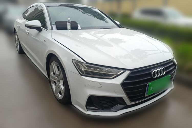 Used Audi A7 2020 40 TFSI Luxury Model Front Right 45 Deg