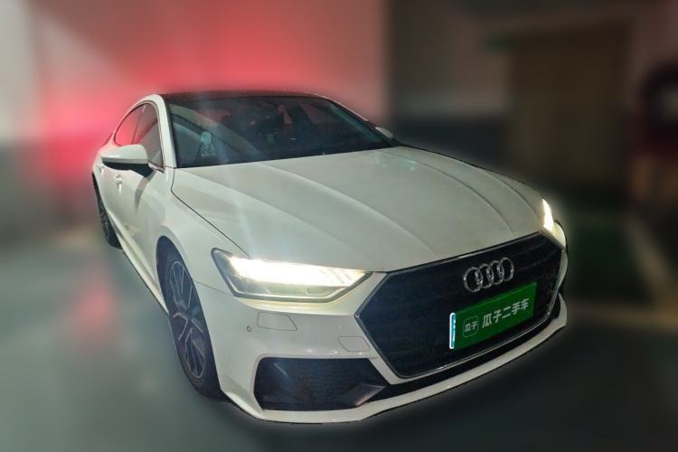 Used Audi A7 2020 40 TFSI Luxury Model Front Right 45 Deg