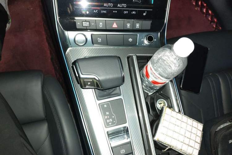 Used Audi A7 2020 45 TFSI Prestige Edition Gear Lever