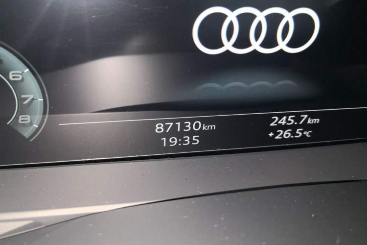 Used Audi A7 2020 40 TFSI Luxury Model Odometer Close Up