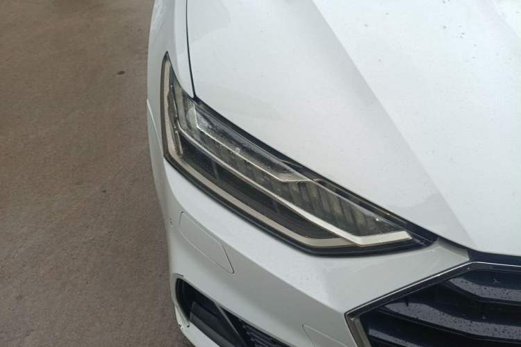 Used Audi A7 2020 40 TFSI Luxury Model Right Front Headlight