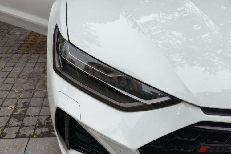 Used Audi A7 2020 40 TFSI Luxury Model Right Front Headlight