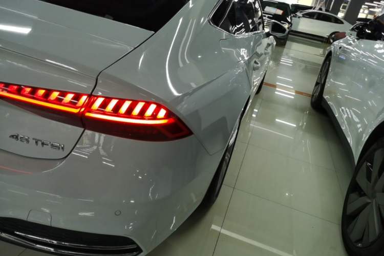 Used Audi A7 2020 45 TFSI Prestige Edition Right Rear Taillight