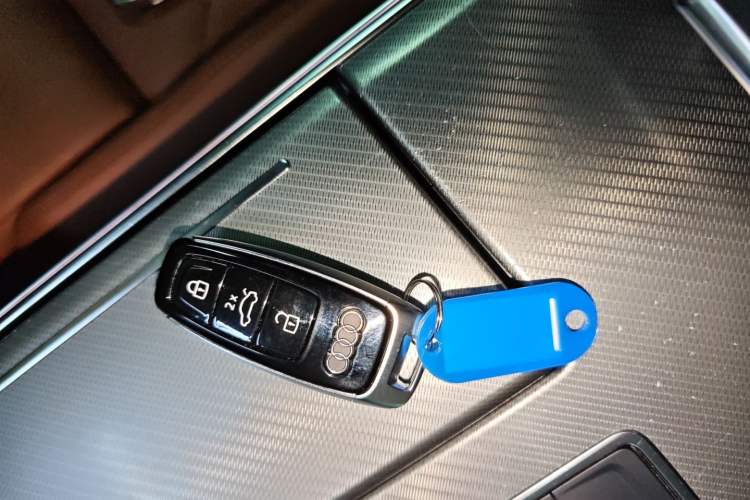 Used Audi A7 2020 45 TFSI Prestige Edition Vehicle Key