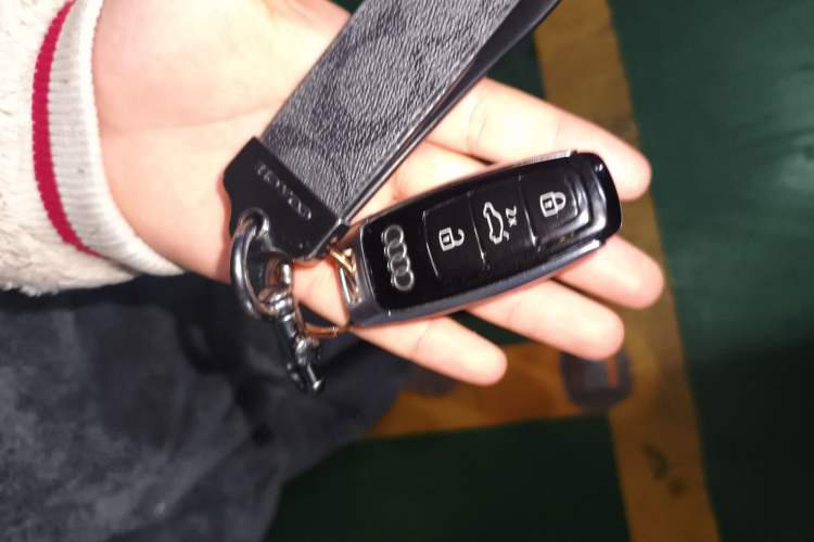 Used Audi A7 2020 45 TFSI Prestige Edition Vehicle Key