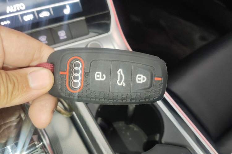 Used Audi A7 2020 45 TFSI Prestige Edition Vehicle Key