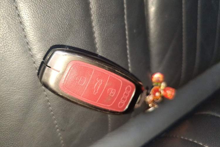 Used Audi A7 2020 40 TFSI Luxury Model Vehicle Key