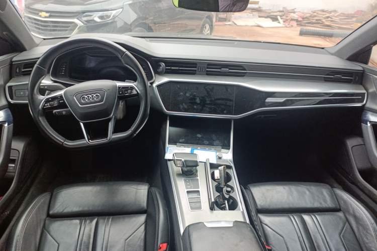 Used Audi A7 2021 45 TFSI Prestige Edition Center Console
