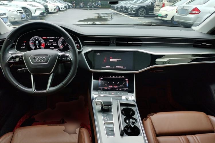 Used Audi A7 2021 45 TFSI Prestige Edition Center Console