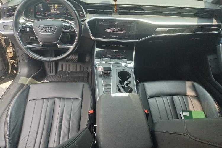 Used Audi A7 2021 40 TFSI Luxury Edition Center Console
