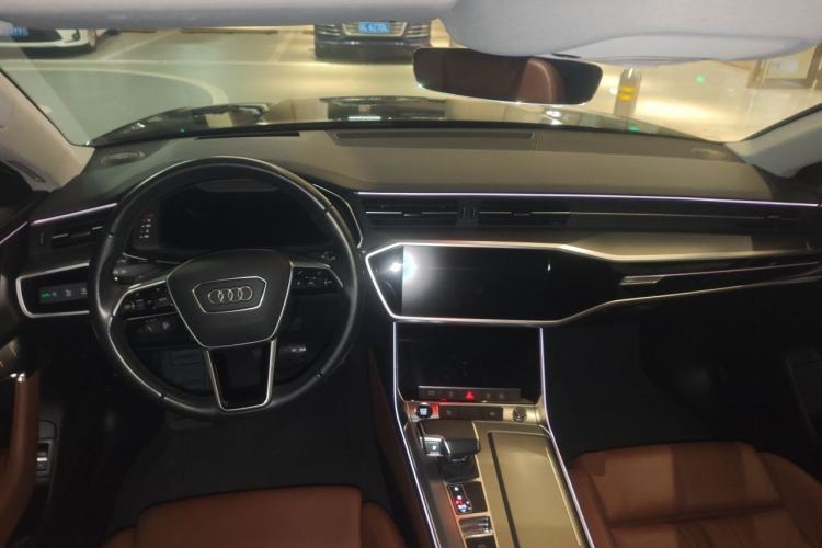 Used Audi A7 2021 45 TFSI Prestige Edition Center Console