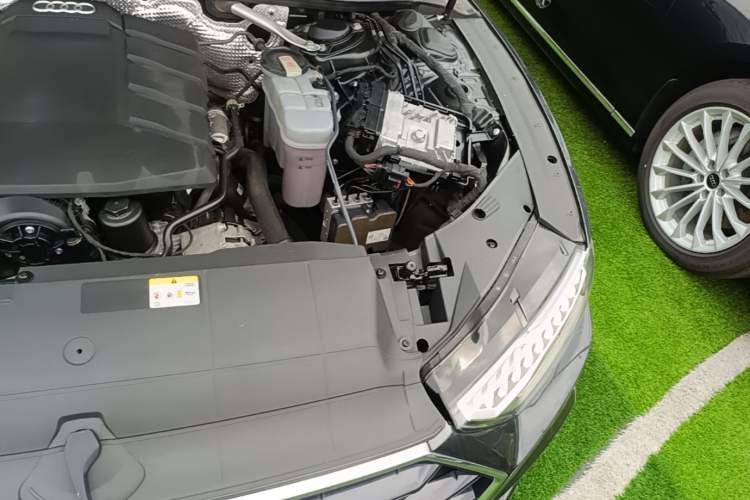 Used Audi A7 2021 45 TFSI Prestige Edition Engine Bay Left