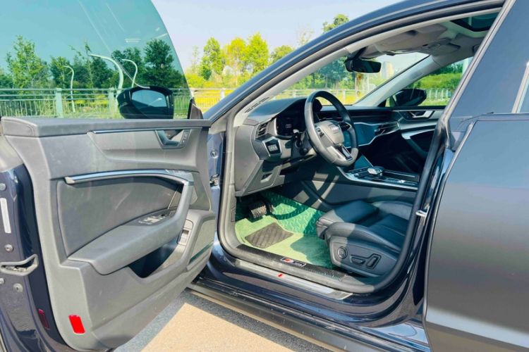 Used Audi A7 2021 45 TFSI Prestige Edition Interior 4