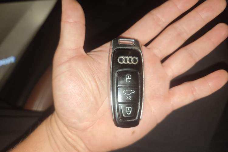 Used Audi A7 2021 45 TFSI Prestige Edition Vehicle Key