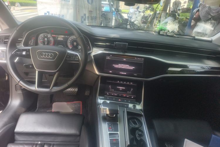 Used Audi A7 2021 45 TFSI Prestige Edition Center Console