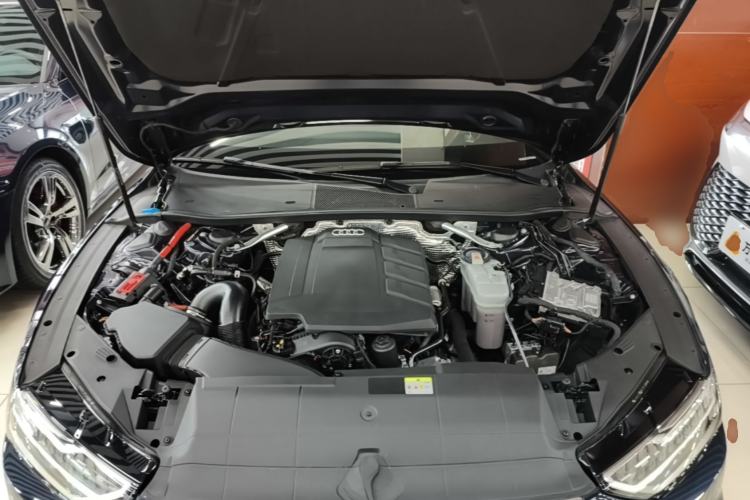 Used Audi A7 2021 40 TFSI Luxury Edition Engine Bay