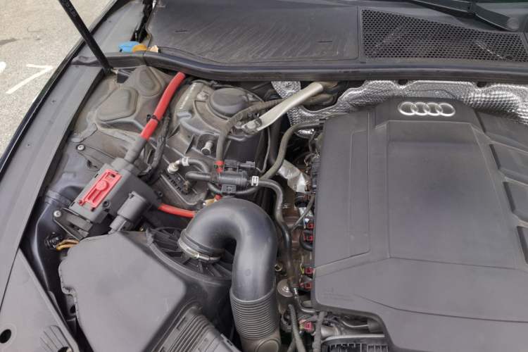 Used Audi A7 2021 40 TFSI Luxury Edition Engine Bay Right