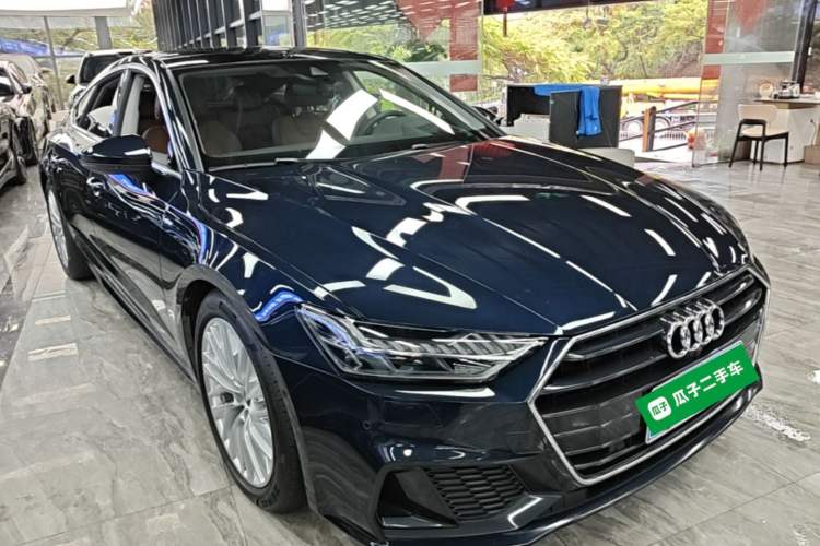 Used Audi A7 2021 45 TFSI Exclusive Edition Front Right 45 Deg