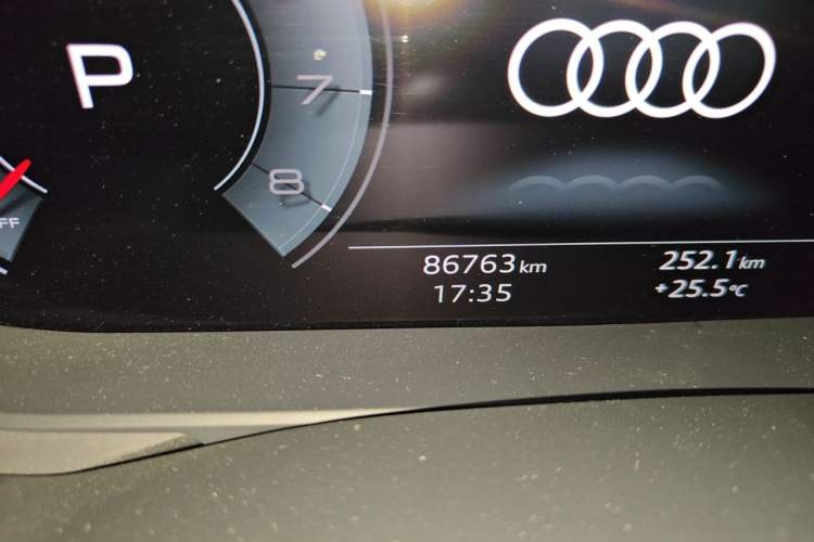 Used Audi A7 2021 40 TFSI Luxury Edition Odometer Close Up