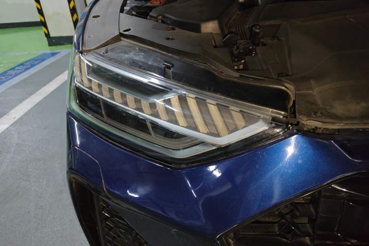 Used Audi A7 2021 40 TFSI Luxury Edition Right Front Headlight