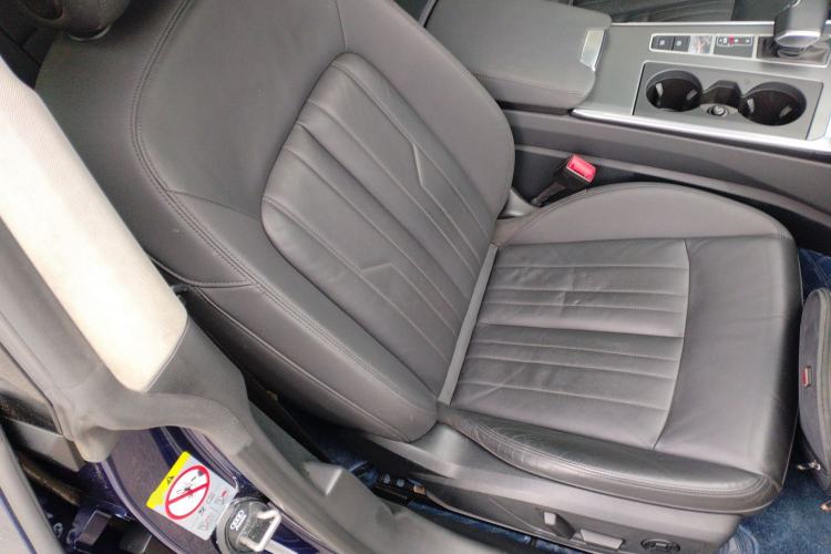 Used Audi A7 2021 40 TFSI Luxury Edition Right Front Seat