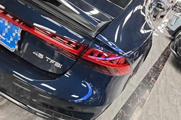 Used Audi A7 2021 45 TFSI Exclusive Edition Right Rear Taillight