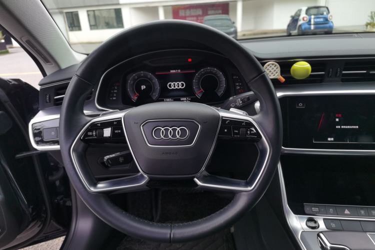 Used Audi A7 2021 40 TFSI Luxury Edition Steering Wheel