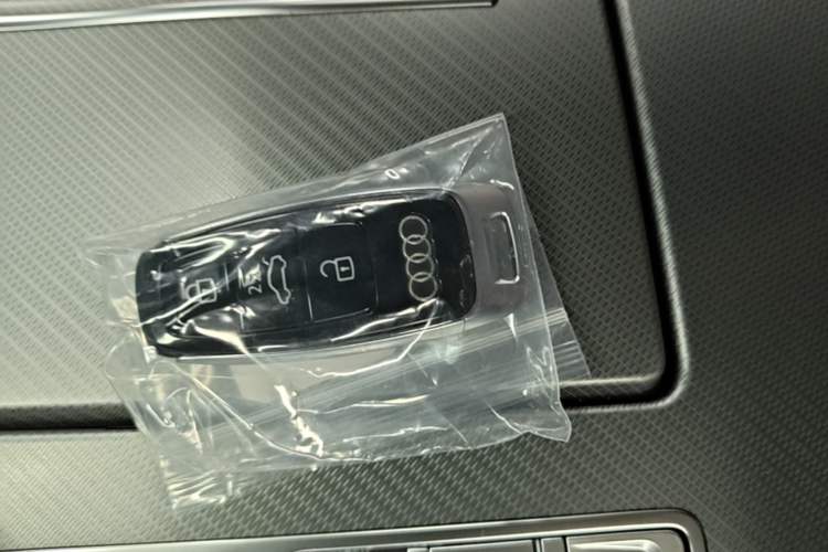 Used Audi A7 2021 45 TFSI Exclusive Edition Vehicle Key