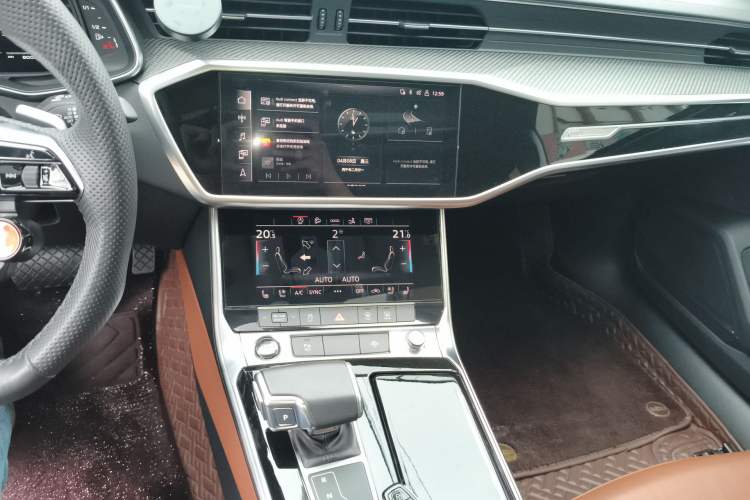 Used Audi A7 2021 40 TFSI Luxury Edition Audio And AC Panel