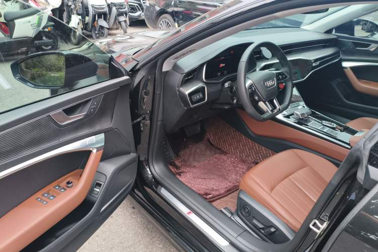 Used Audi A7 2021 40 TFSI Luxury Edition Driver Seat