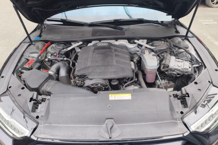 Used Audi A7 2021 40 TFSI Luxury Edition Engine Bay