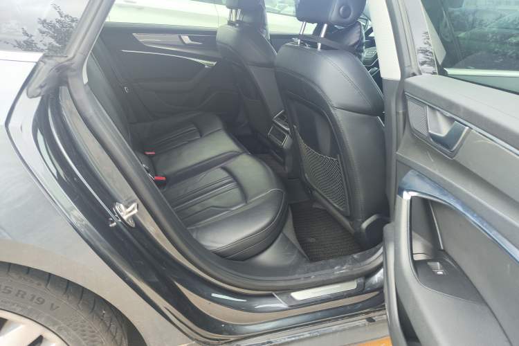 Used Audi A7 2021 45 TFSI Prestige Edition Interior 10