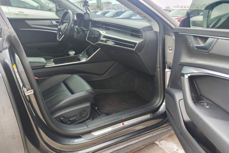 Used Audi A7 2021 45 TFSI Prestige Edition Interior 8