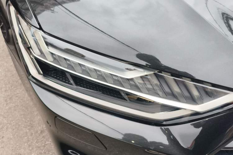 Used Audi A7 2021 40 TFSI Luxury Edition Right Front Headlight