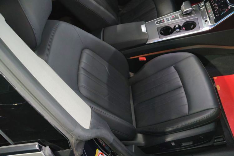 Used Audi A7 2021 40 TFSI Luxury Edition Right Front Seat
