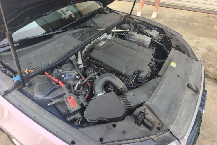 Used Audi A7 2021 45 TFSI Exclusive Edition Engine Bay Right