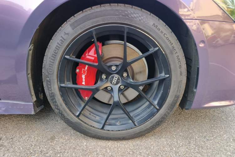 Used Audi A7 2021 45 TFSI Prestige Edition Right Front Wheel Hub