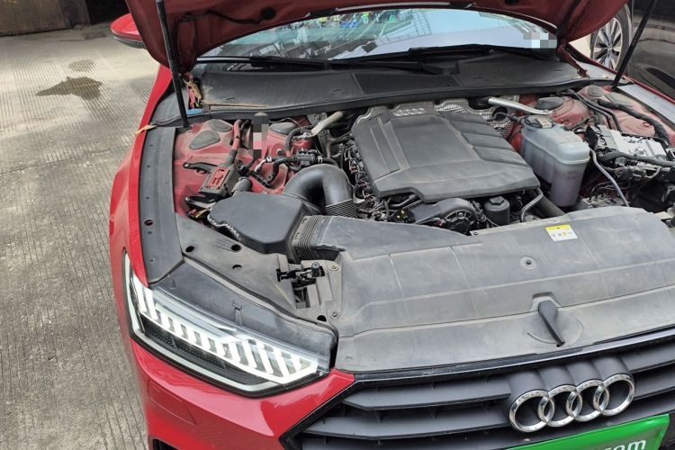 Used Audi A7 2021 40 TFSI Luxury Edition Engine Bay Right