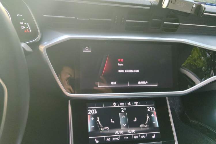 Used Audi A7 2021 40 TFSI Luxury Edition Audio And AC Panel