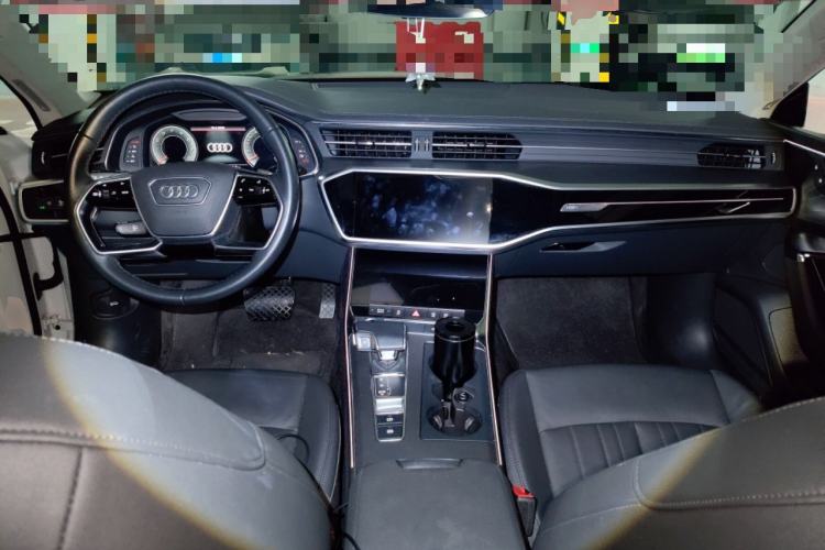 Used Audi A7 2021 40 TFSI Luxury Edition Center Console