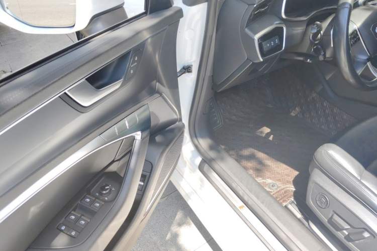 Used Audi A7 2021 40 TFSI Luxury Edition Driver Seat