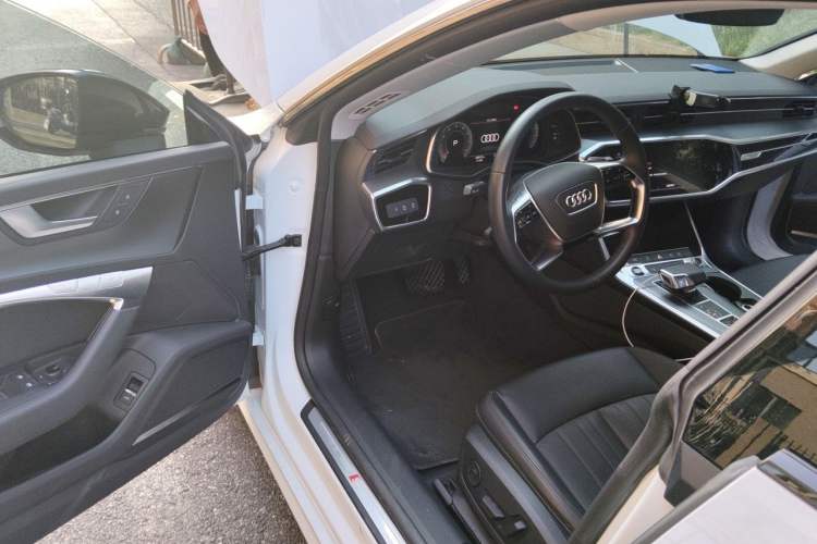 Used Audi A7 2021 40 TFSI Luxury Edition Driver Seat