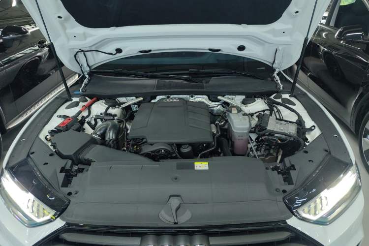 Used Audi A7 2021 45 TFSI Prestige Edition Engine Bay