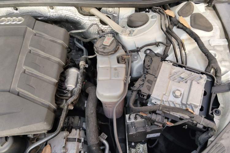 Used Audi A7 2021 40 TFSI Luxury Edition Engine Bay Left