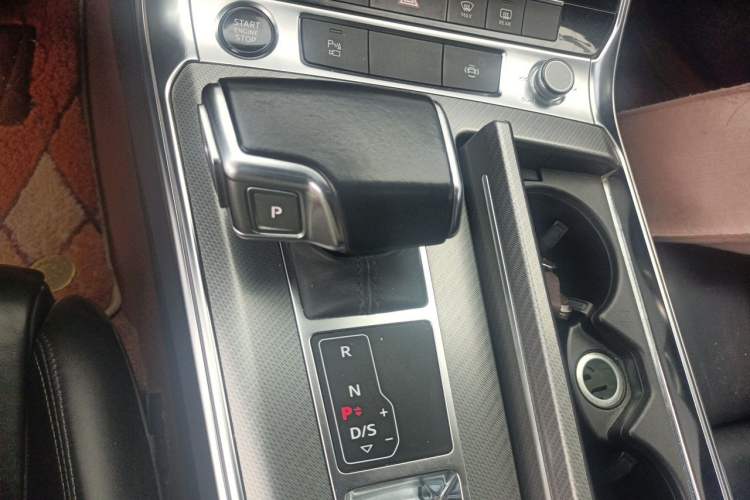 Used Audi A7 2021 45 TFSI Prestige Edition Gear Lever