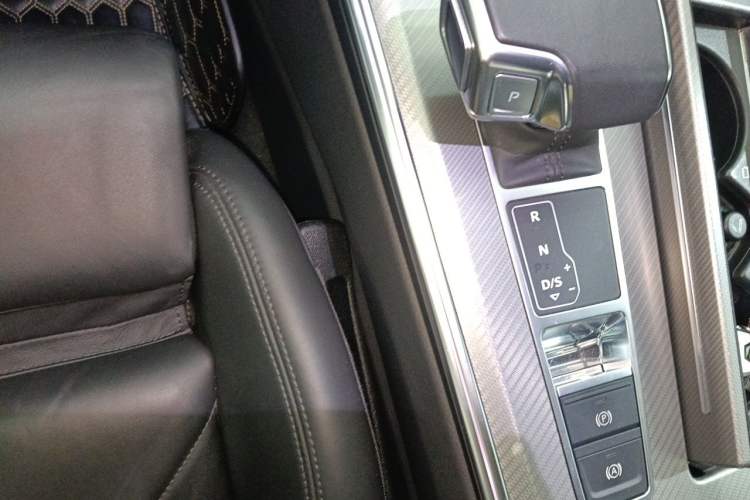 Used Audi A7 2021 45 TFSI Prestige Edition Gear Lever