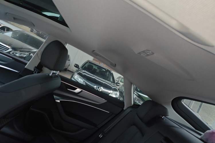 Used Audi A7 2021 40 TFSI Luxury Edition Headliner