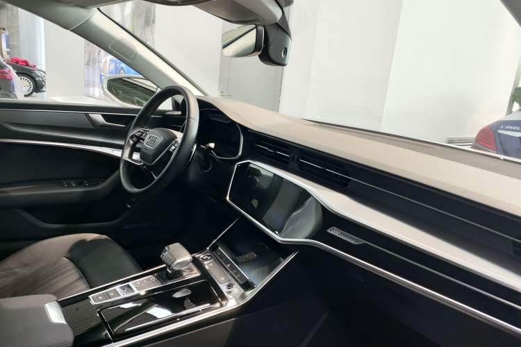 Used Audi A7 2021 40 TFSI Luxury Edition Interior 6