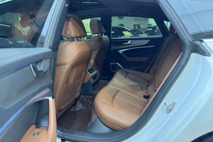 Used Audi A7 2021 45 TFSI Prestige Edition Interior 6
