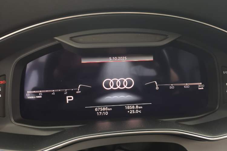 Used Audi A7 2021 45 TFSI Prestige Edition Odometer Close Up
